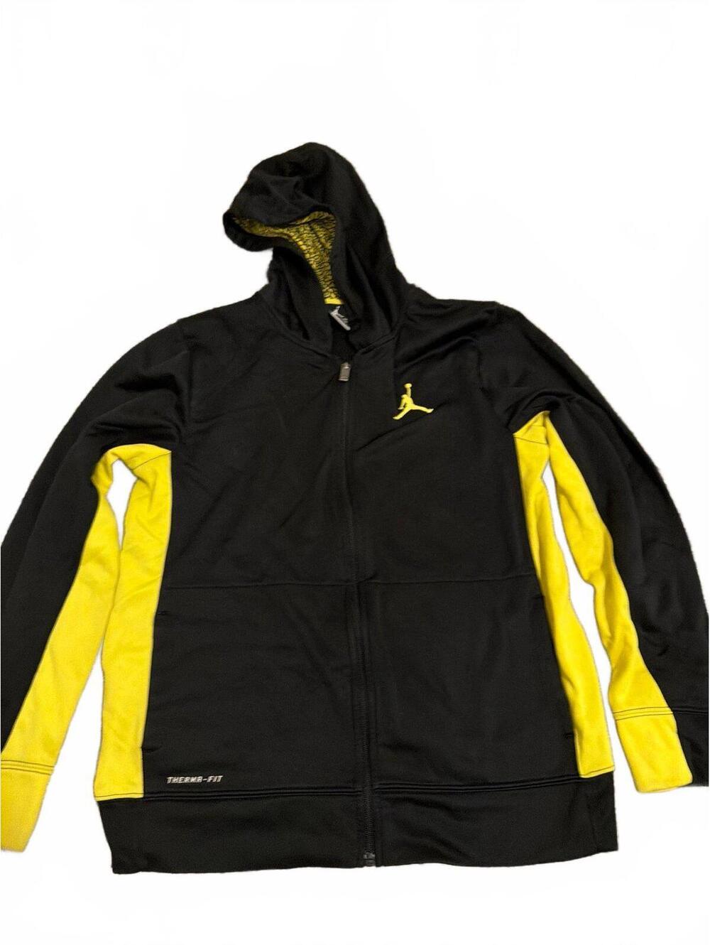 Jordan Boys XL Black Yellow Therma-Fit Hoodie - Athletic Warm Fit